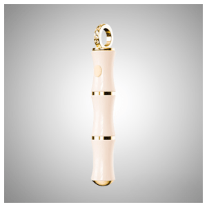Bamboo Pendant Massager By Svakom